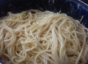 Una foto de Spaghetti con crema y mayonesa