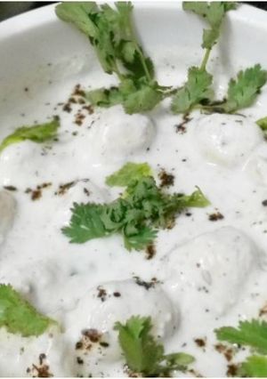 A picture of Makhane raita.