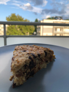 Banános-csokis-zabpelyhes sütemény recept fotója