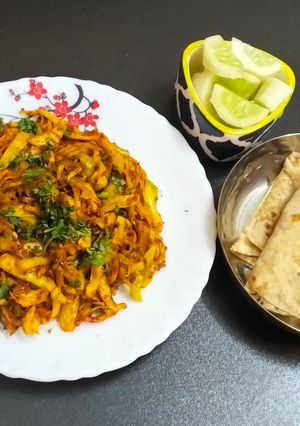 पत्ता गोभी की सूखी सब्जी रेसिपी मुख्य फोटो