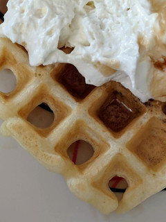 A picture of Yeasted Waffles.