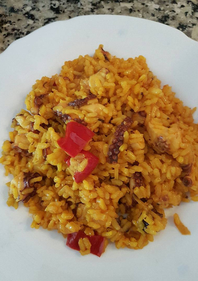 Una foto de Arroz con pulpo