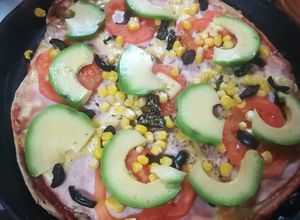 Una foto de Pizza de masa integral fácil