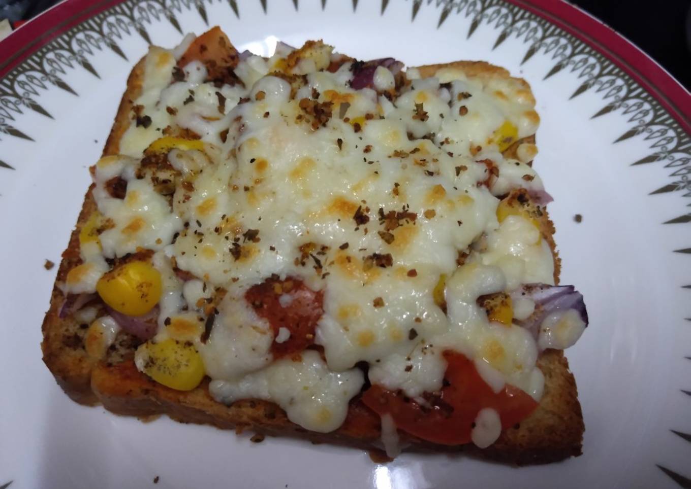 Bread Pizza