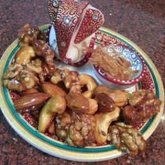 A picture of Caramalised dryfruits.