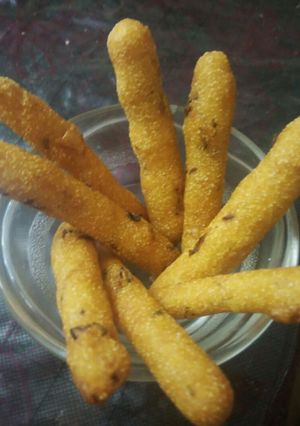 A picture of Rava potato fingers.