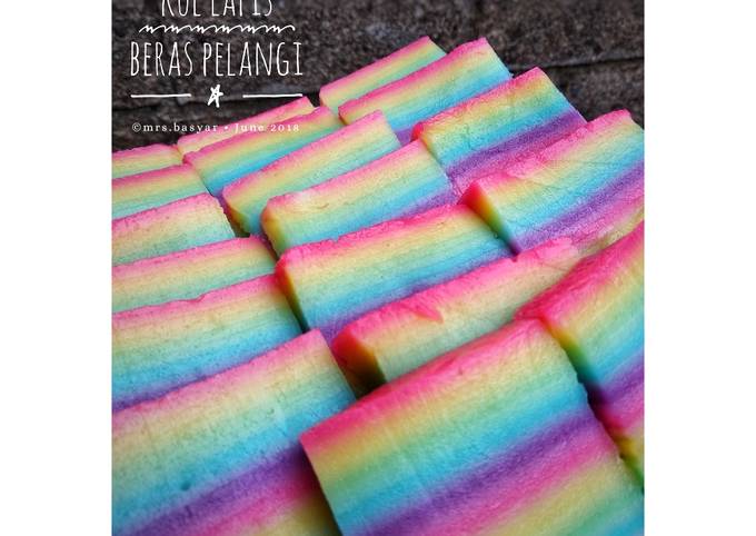 Kue lapis beras pelangi