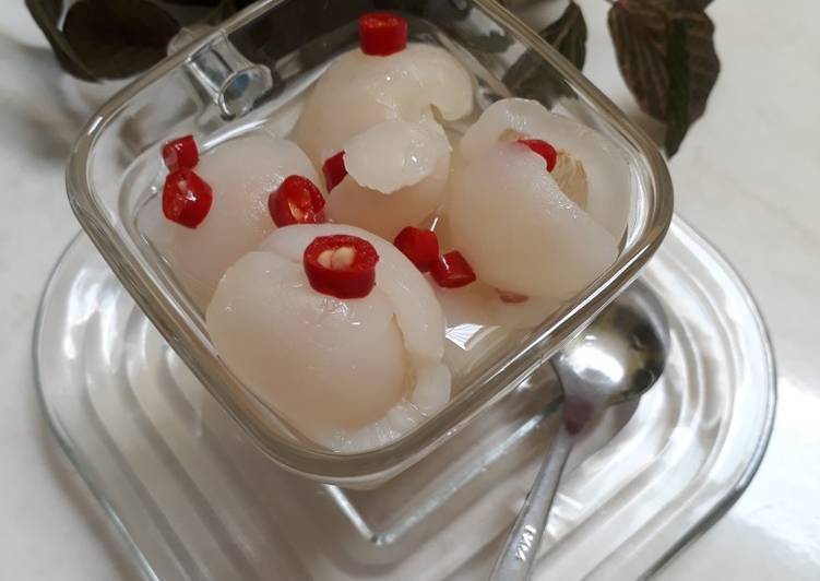 Asinan Rambutan