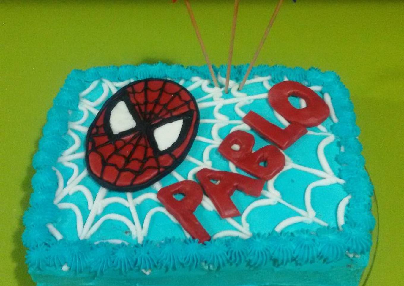 Tarta de Spiderman con Thermomix