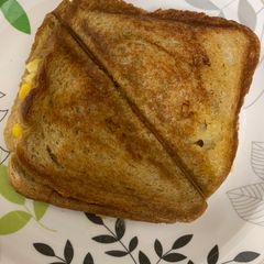 A picture of 4 veggie sandwich.