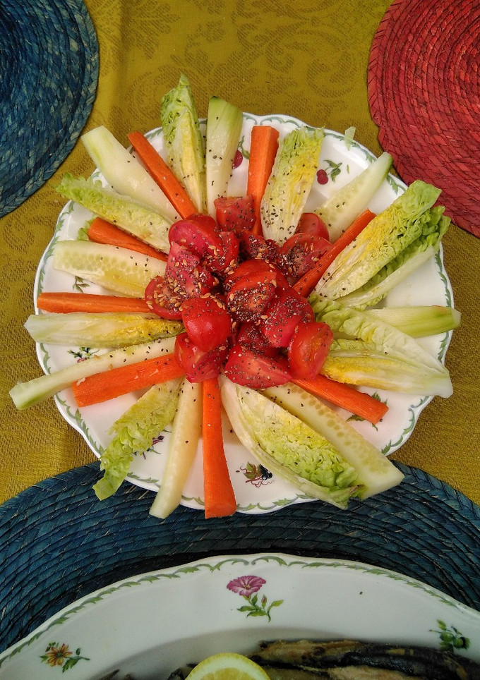 Una foto de Ensalada stick vegetal
