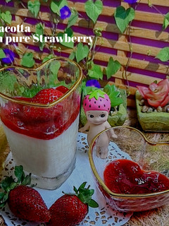 Foto resep Panacotta with Pure Strawberry