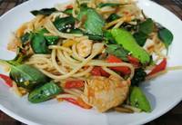 สปาเก็ตตี้ผัดขี้เมาไก่