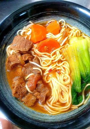 紅燒牛肉麵 的食譜成品照片
