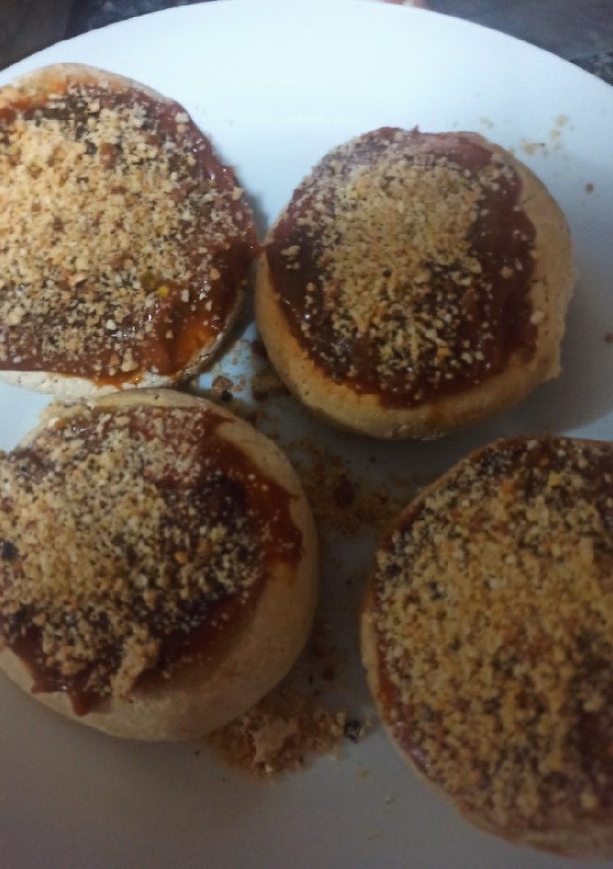 Una foto de Pan de yuca relleno de chocolate negro