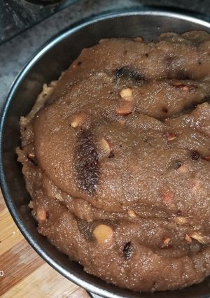A picture of Atta Ka Halwa (Kadha Prasad).