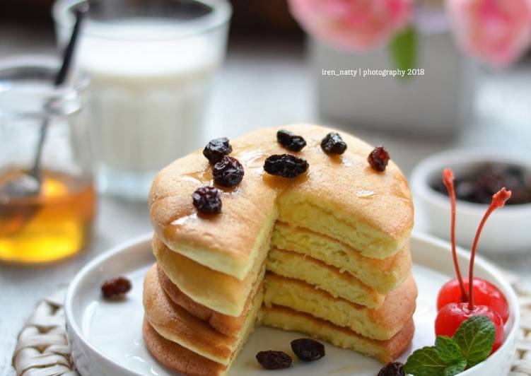 Japanese souffle pancake