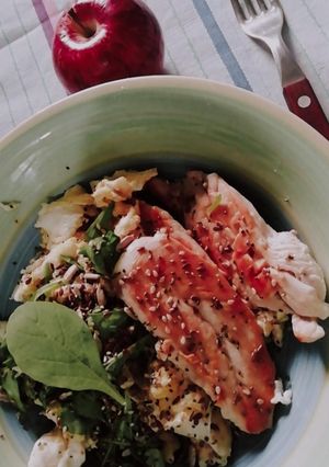 Una foto de Ensalada de pollo
