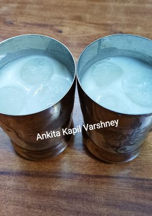A picture of Curd (Lassi).