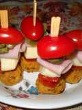 Pinchos para niños con bolitas de calabaza y arroz