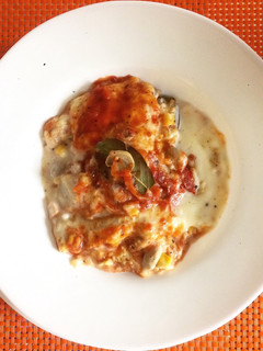 Una foto de Canelones en masa de panqueque rellenos de choclo y champiñón ❤️🌽