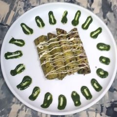 A picture of Methi Matar Malai thepela. (M3 thepela.).