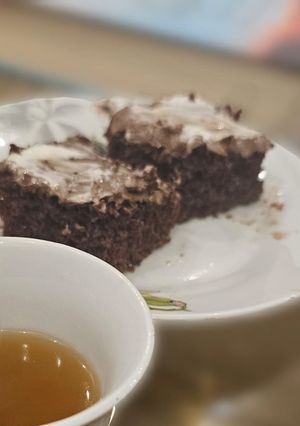 صورة لوصفة كيك بطبقة تزيين مميزة🍰