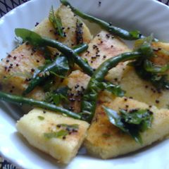 A picture of Sooji Instant Dhokla.