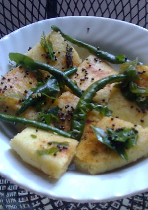 A picture of Sooji Instant Dhokla.