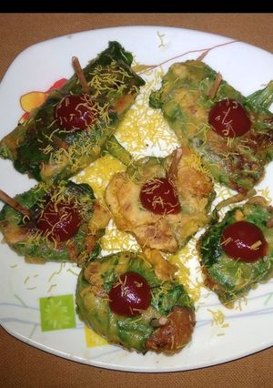 A picture of Palak roll.