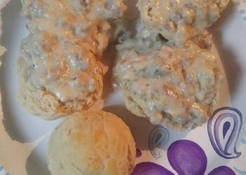 Easiest Way to Recipe Tasty Easy Biscuits and Gravy batch 88