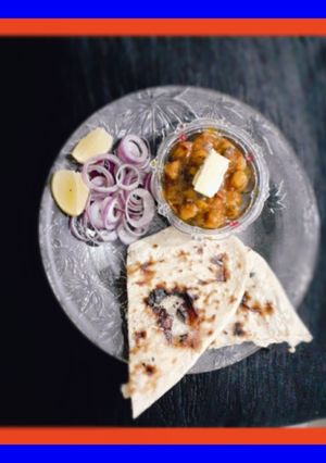 છોલે (Chhole Recipe In Gujarati) રેસીપી મુખ્ય ફોટો