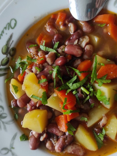 Böjti bableves recept fotója