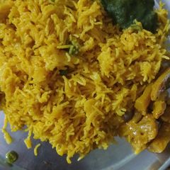 A picture of Matar pulao.