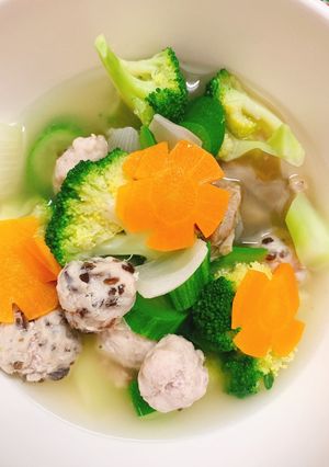 Hình của món Canh mọc sườn non rau củ.
