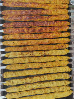 عکسی از دستور کوبیده مرغ زعفرانی😋