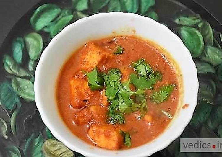 5 Things You Did Not Know Could Make on Paneer (cottage cheese) beetroot gravy curry recipe