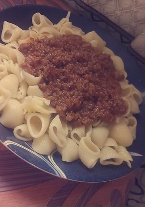 A picture of Qeema Macroni.
