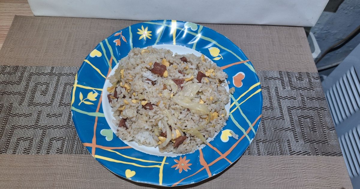 Nasi Goreng Chicken Luncheon (Kornet Ayam)