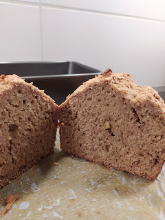A picture of Banana bread (no dairy, no egg, no sugar).
