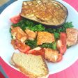 Grilled salmón con Berenjena al horno