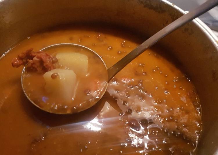 Recipe of Homemade Lentejas en olla rápida