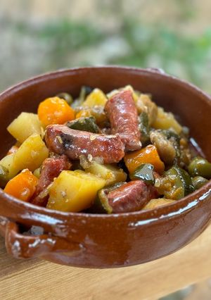 Une photo de Tajine à la merguez et aux légumes du moment