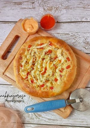Foto resep Pizza Home Made tanpa ulen tanpa telur full Keju
