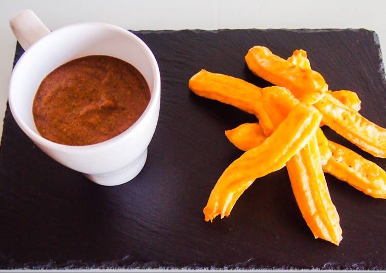 Falso chocolate con churros