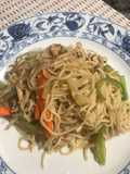 Chow Mein de Pollo
