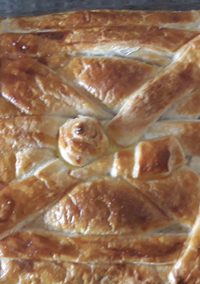 Una foto de Empanada de atún