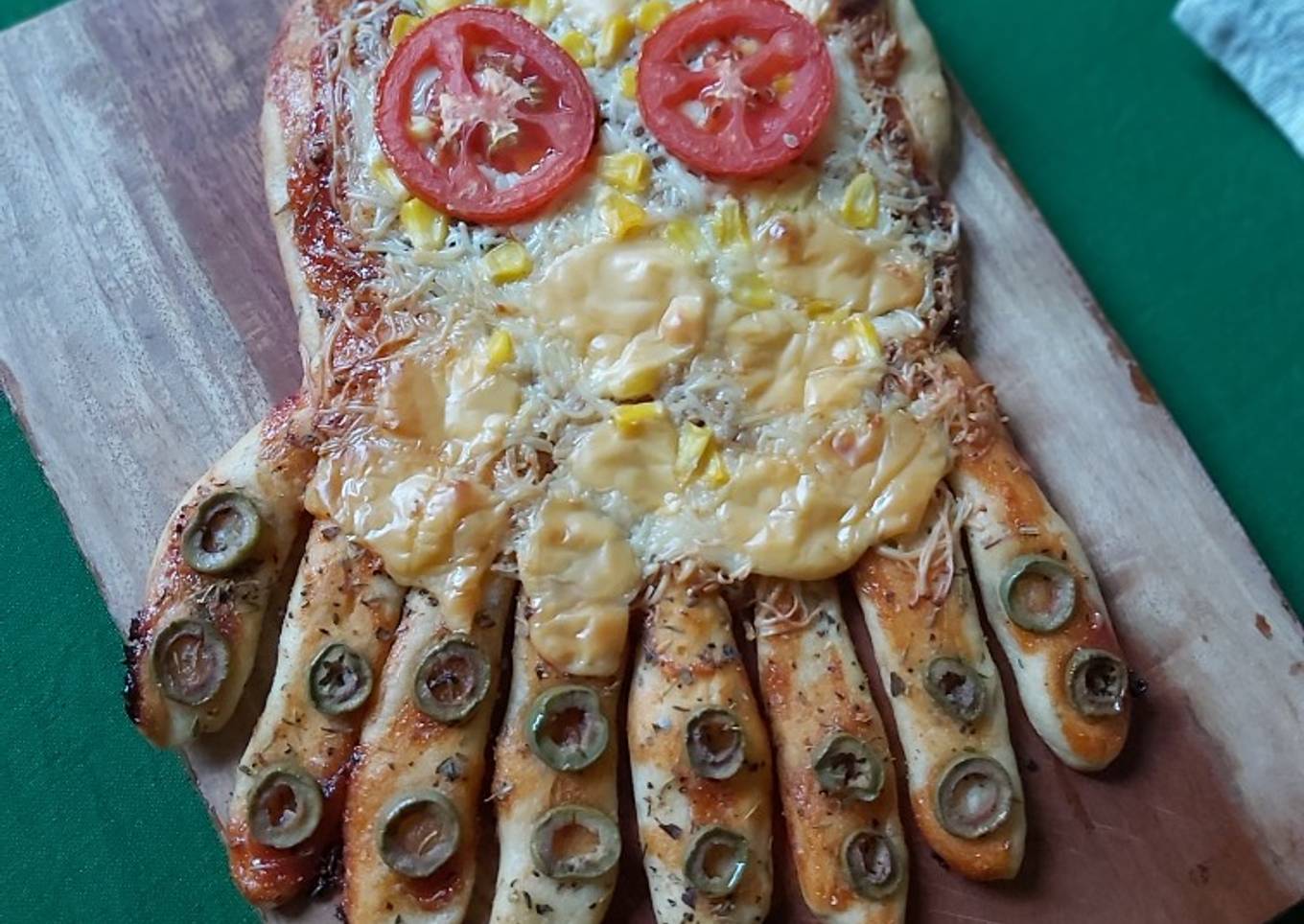 Octopus Wheat Pizza