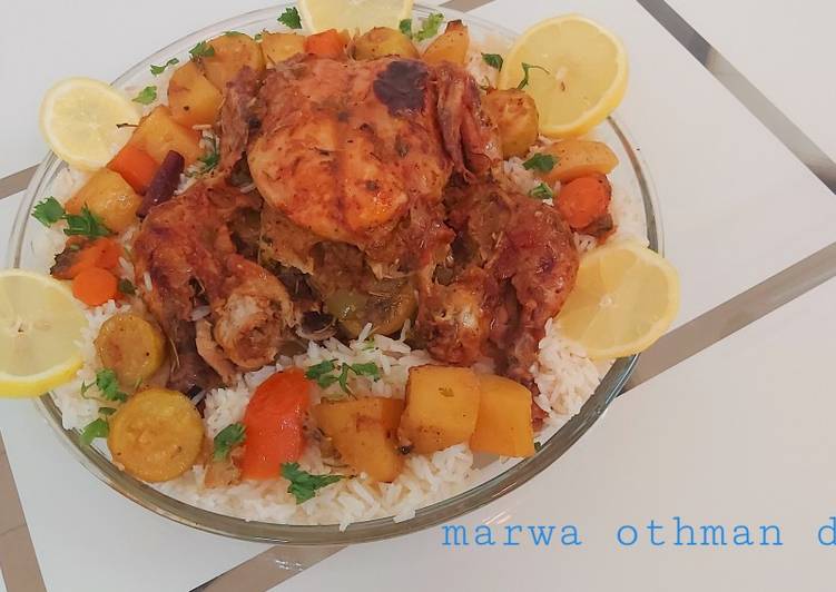 دجاج بالاعشاب العطرية ودبس الرمان