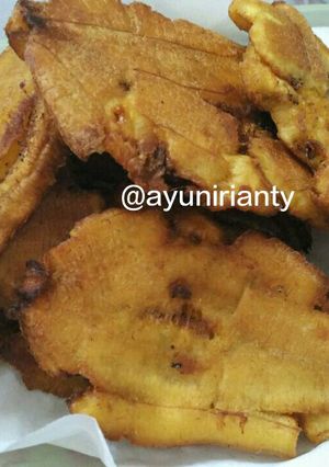 Foto resep Pisang Tumbuk Goreng Kriuk, 1 bahan saja